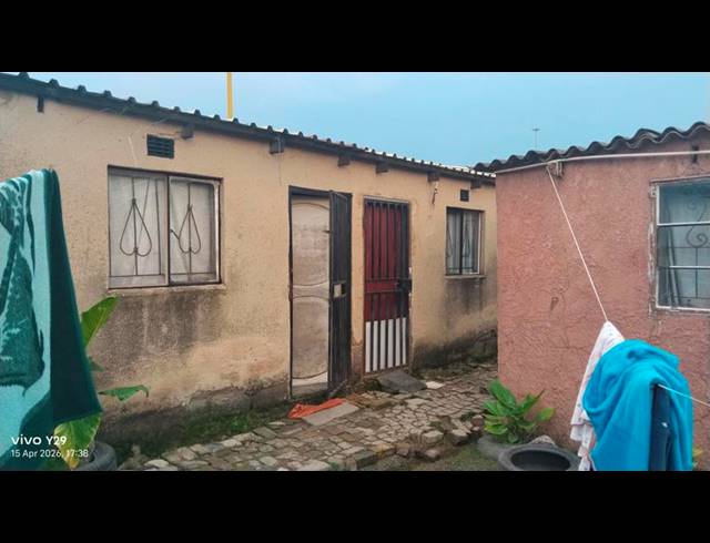 10 BEDROOM HOUSE FOR SALE IN TEMBISA